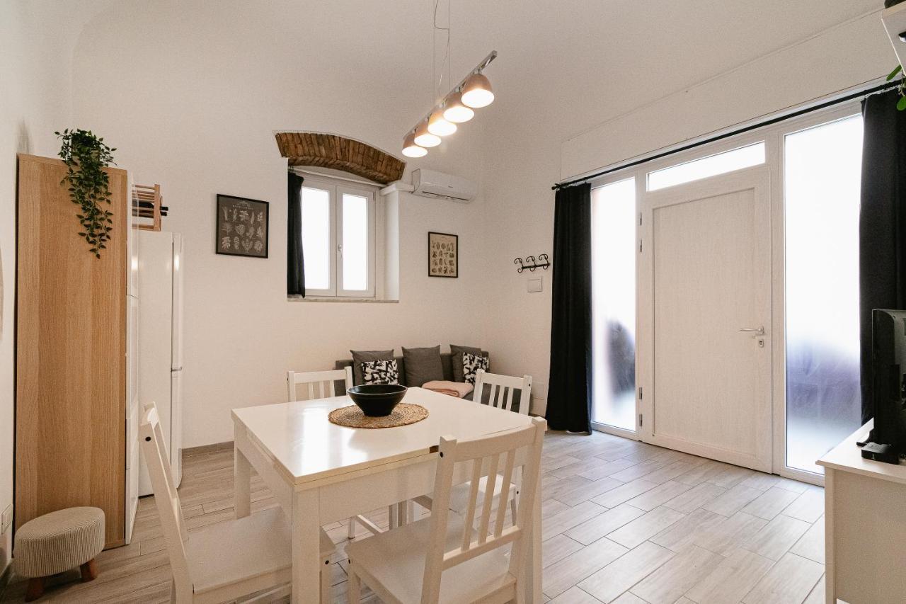 Zefiro21 Tiny House Apartman Termoli Kültér fotó