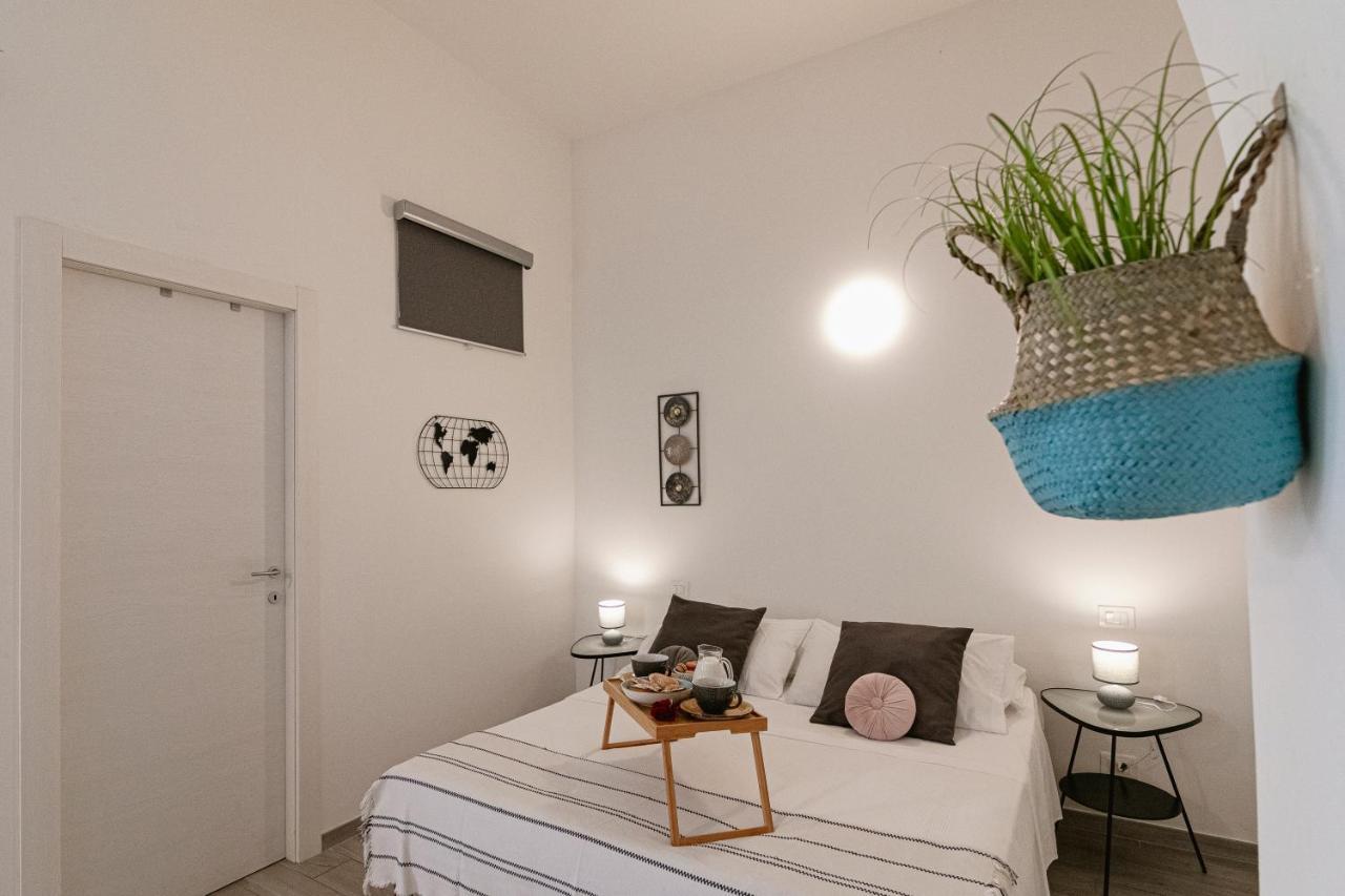 Zefiro21 Tiny House Apartman Termoli Kültér fotó